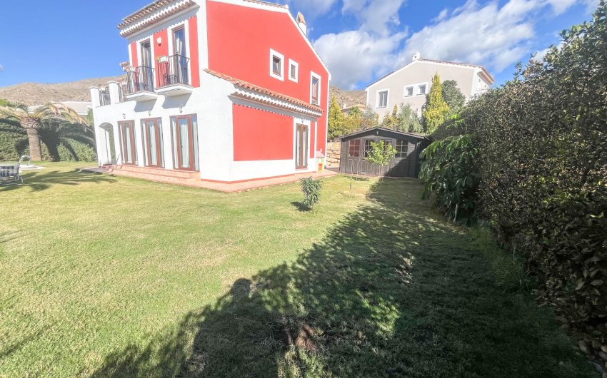 Reventa - Villa -
Finestrat - Balcon sierra cortina