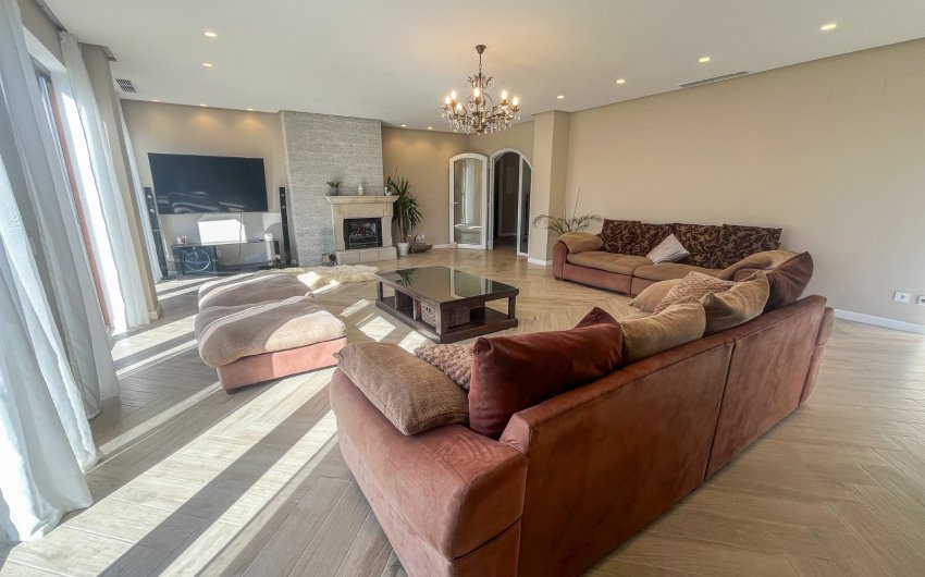 Reventa - Villa -
Finestrat - Balcon sierra cortina