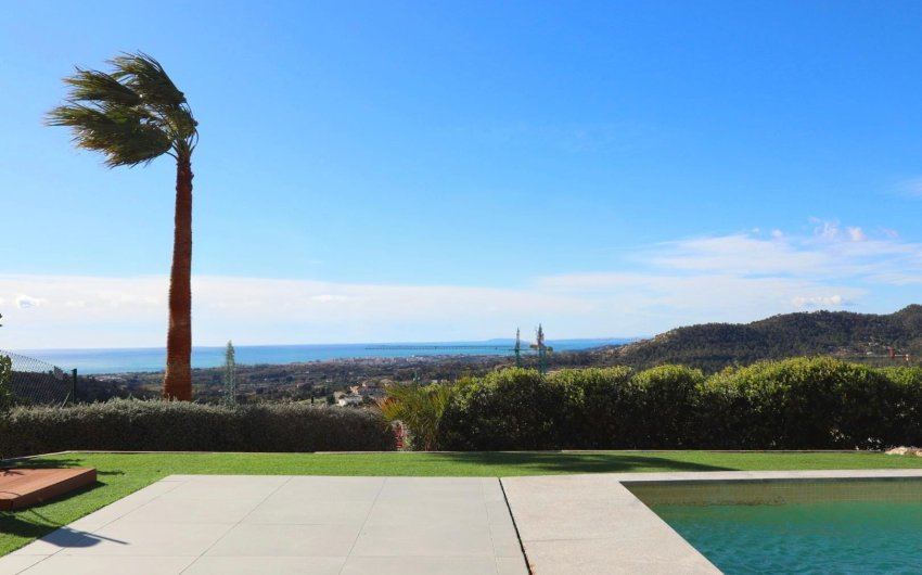 Reventa - Villa -
Finestrat - Costa Blanca