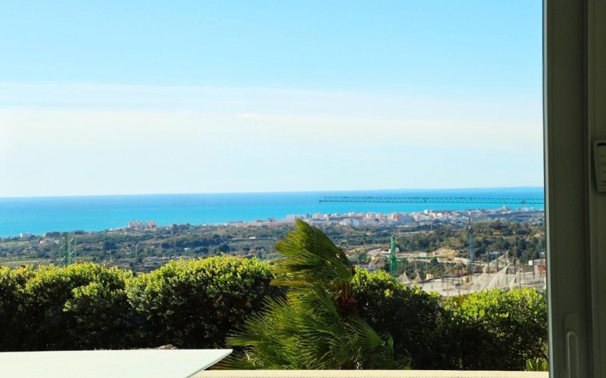 Reventa - Villa -
Finestrat - Costa Blanca