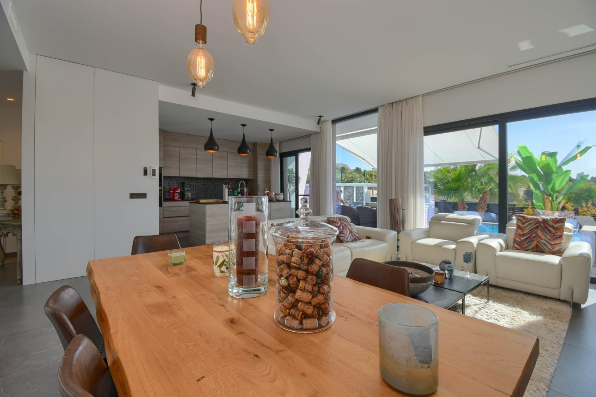 Reventa - Villa -
Finestrat