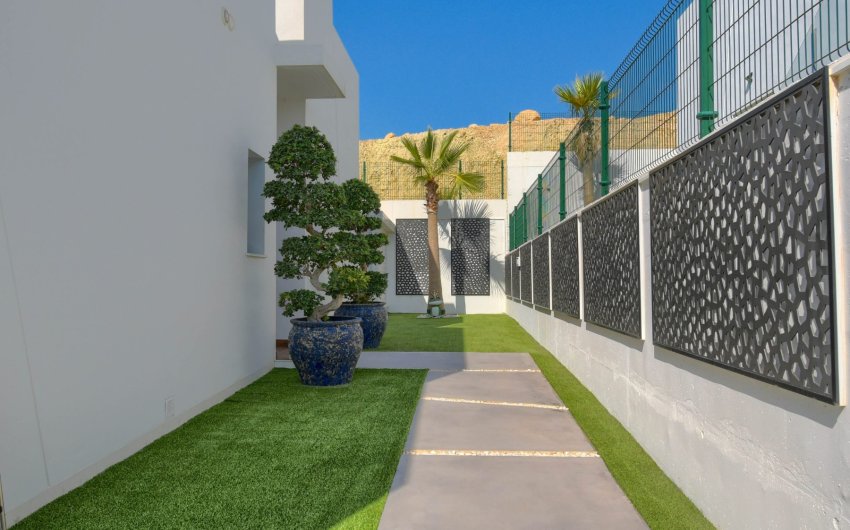 Reventa - Villa -
Finestrat