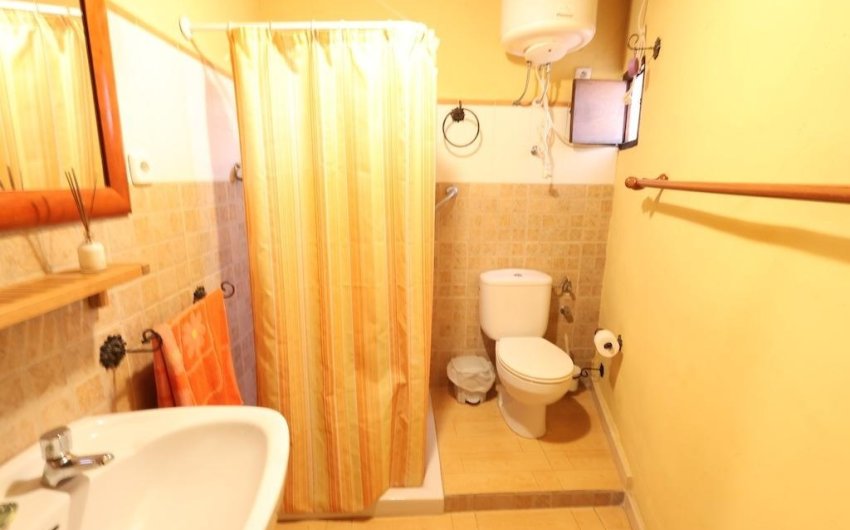 Reventa - Villa -
Fortuna - Inland