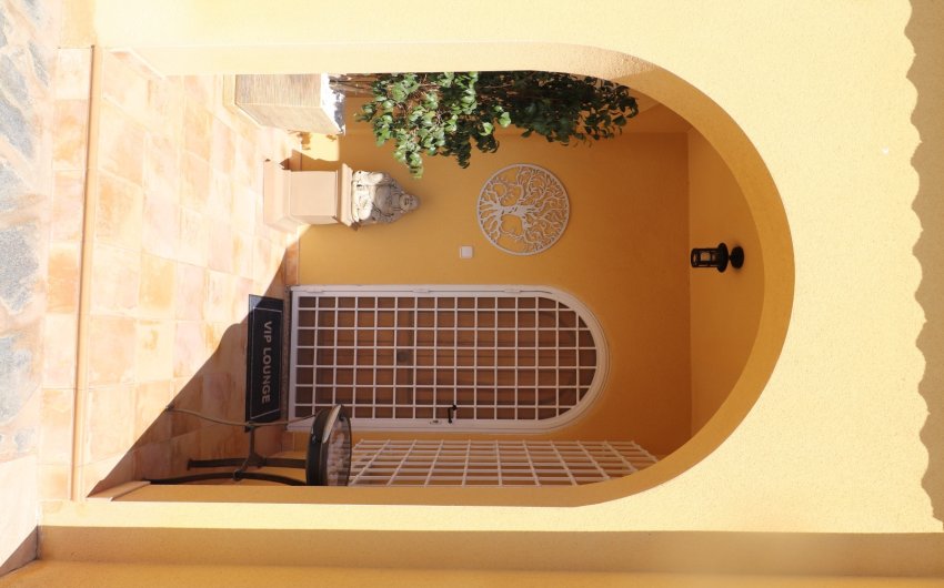 Reventa - Villa -
Fortuna - Inland