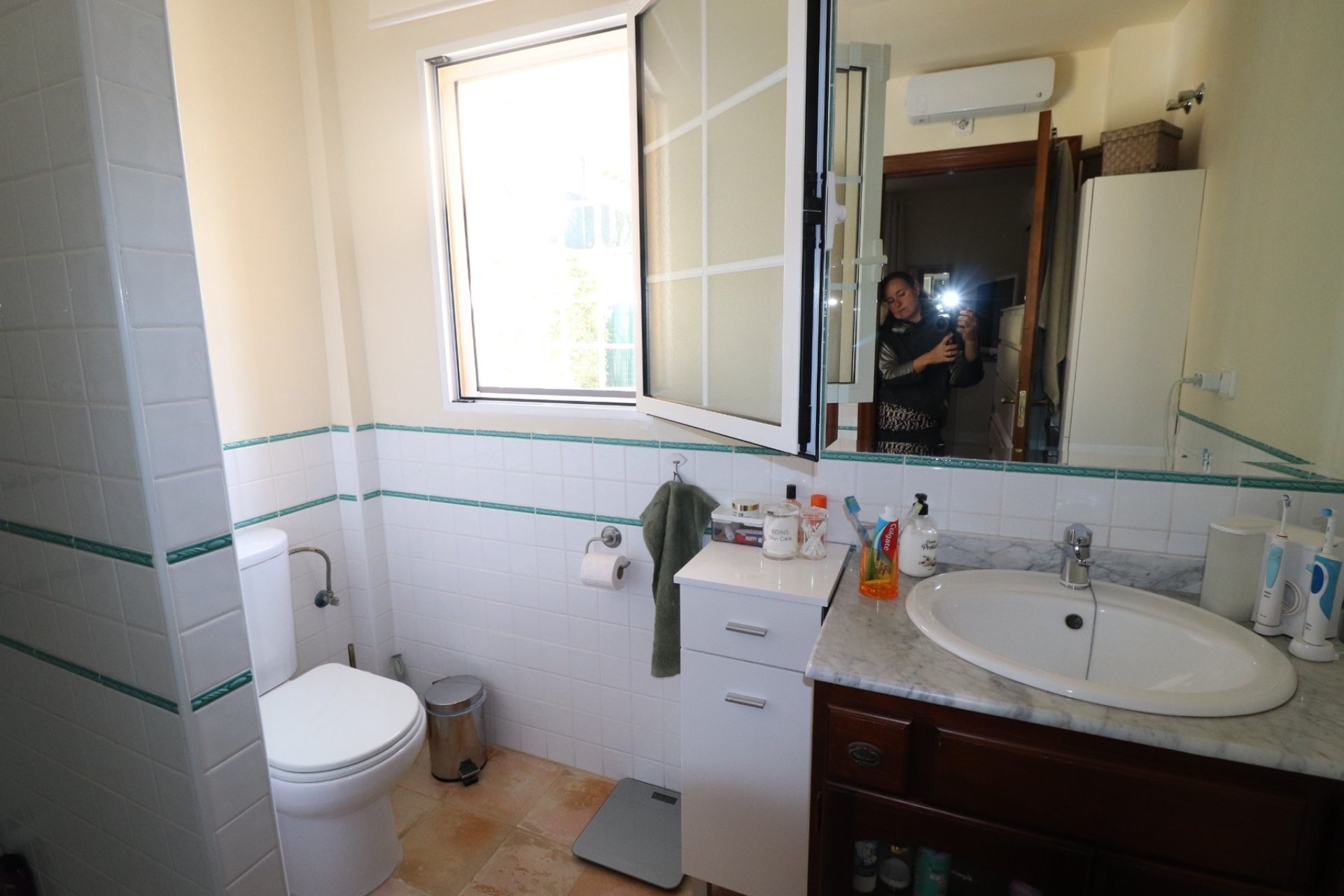 Reventa - Villa -
Fortuna - Inland