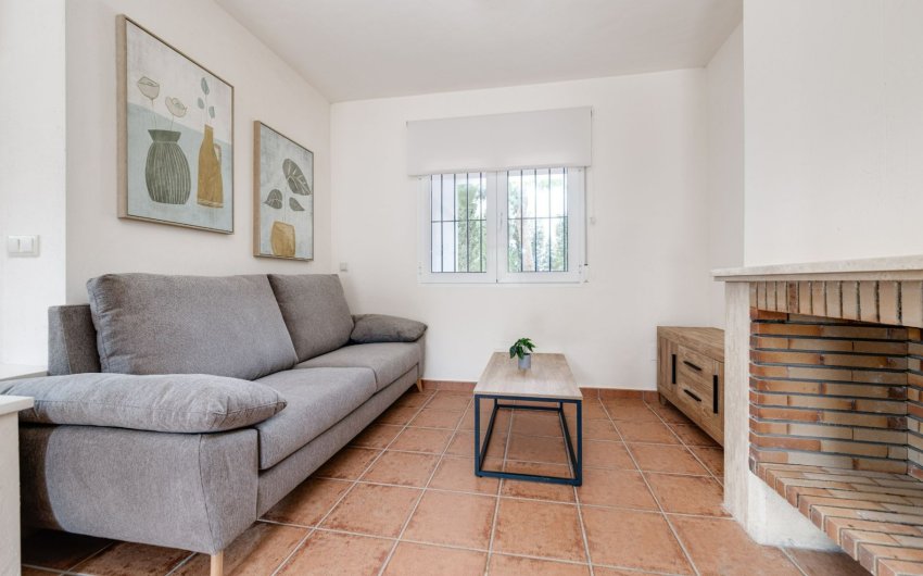 Reventa - Villa -
Fuente Alamo - Las Palas