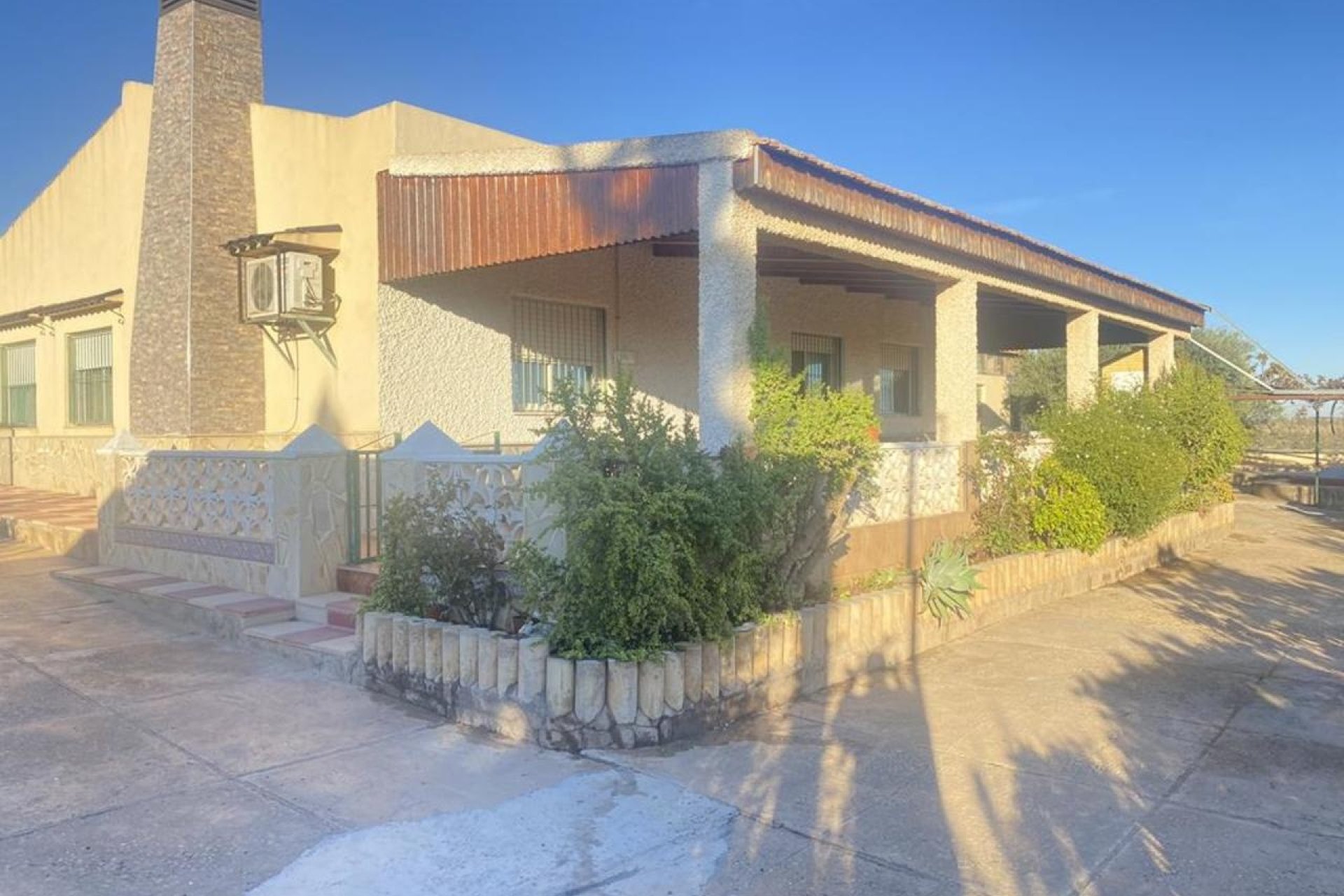 Reventa - Villa -
Gea Truyols - Gea y Trujols
