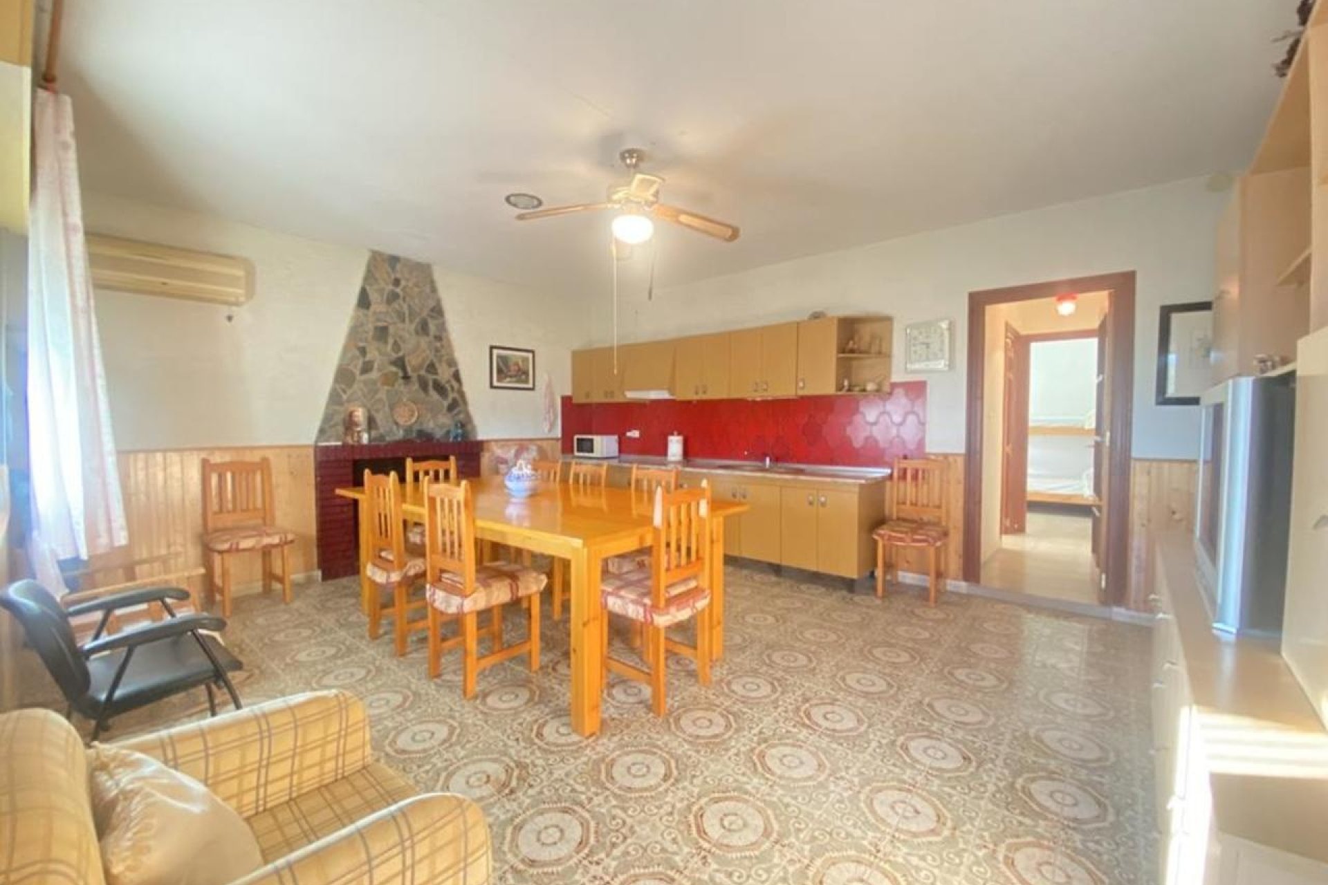 Reventa - Villa -
Gea Truyols - Gea y Trujols