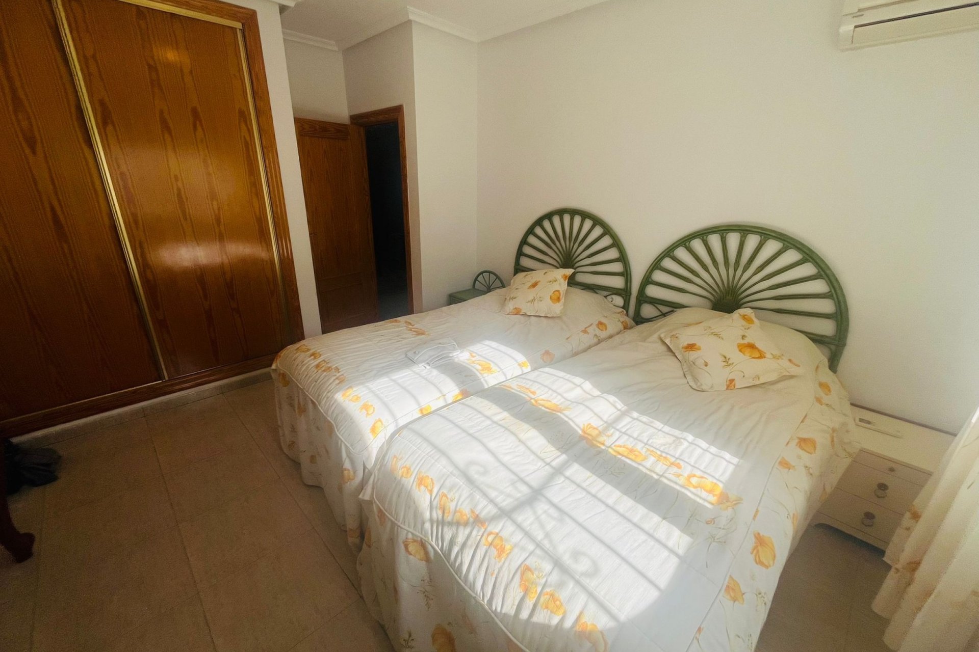 Reventa - Villa -
Gea Y Truyols - Inland