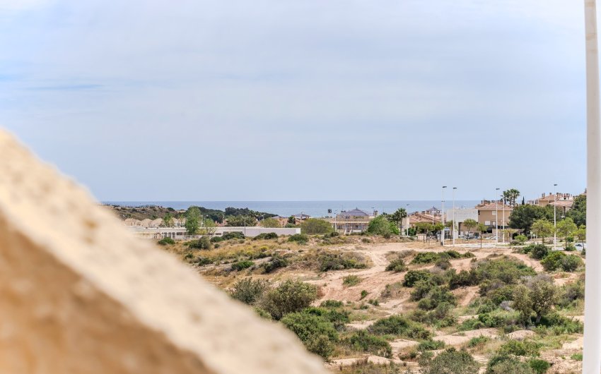 Reventa - Villa -
Gran Alacant - Monte y Mar