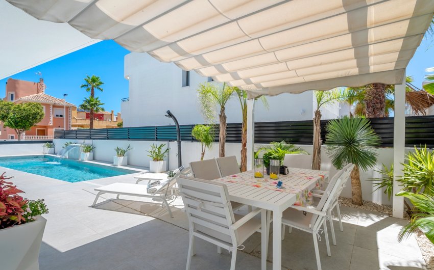 Reventa - Villa -
Guardamar del Segura - Costa Blanca