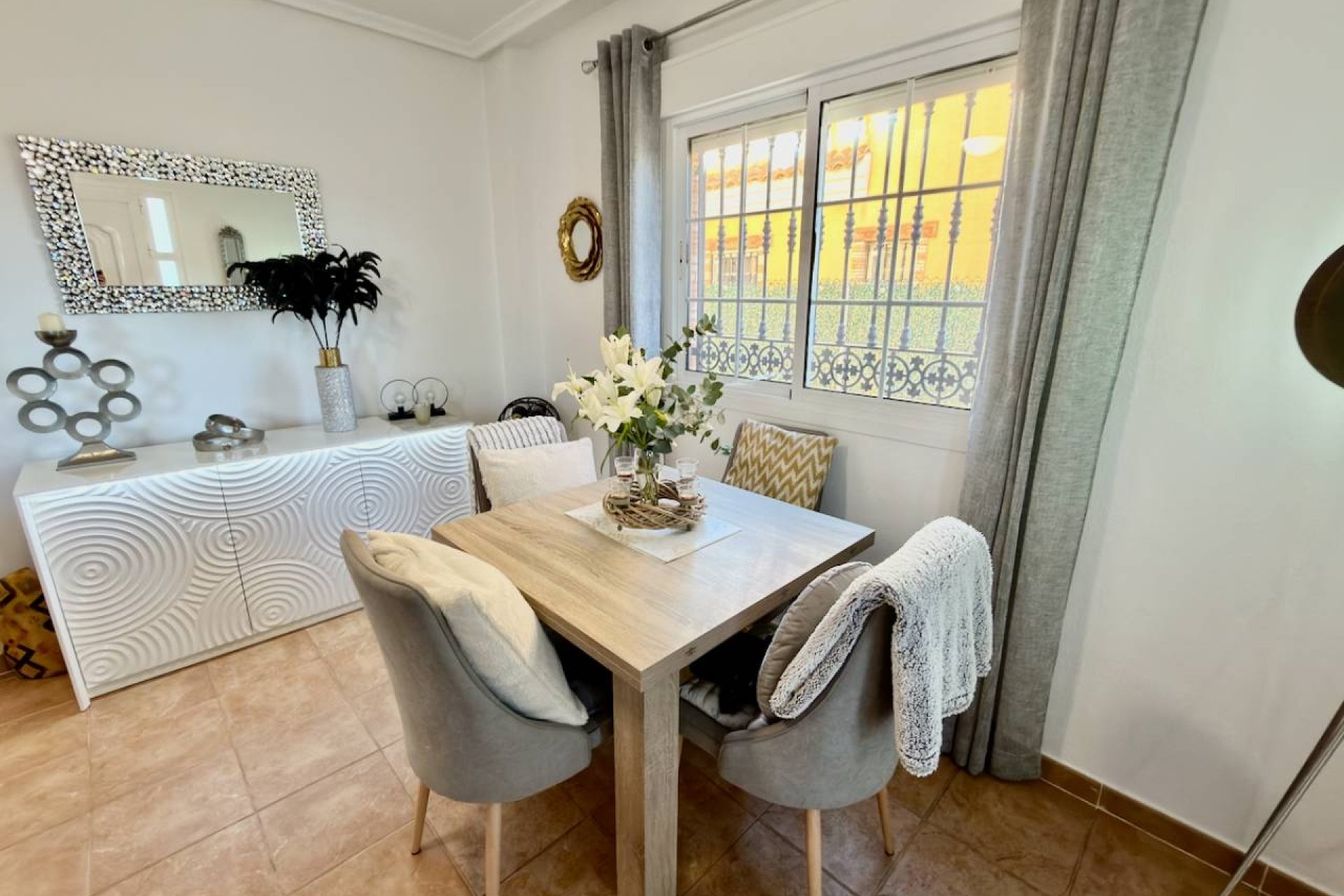 Reventa - Villa -
Guardamar del Segura - El Raso