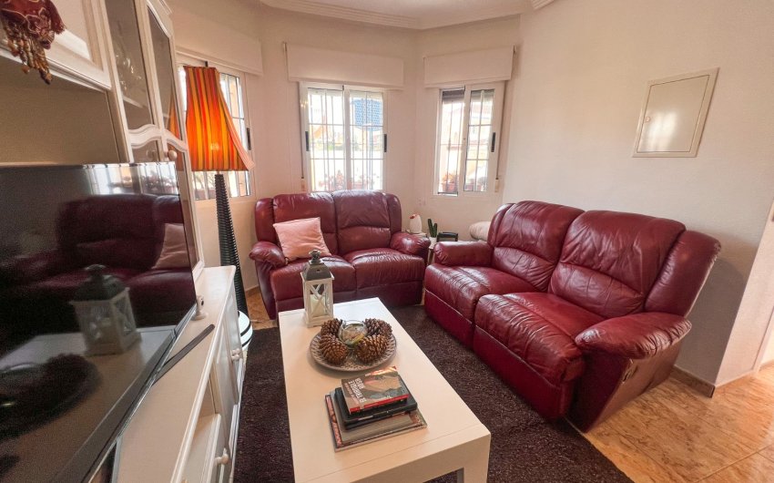 Reventa - Villa -
Guardamar del Segura - El Raso