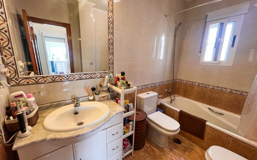 Reventa - Villa -
Guardamar del Segura - El Raso