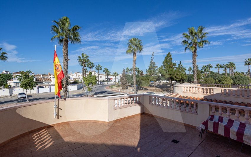 Reventa - Villa -
Guardamar del Segura - El Raso