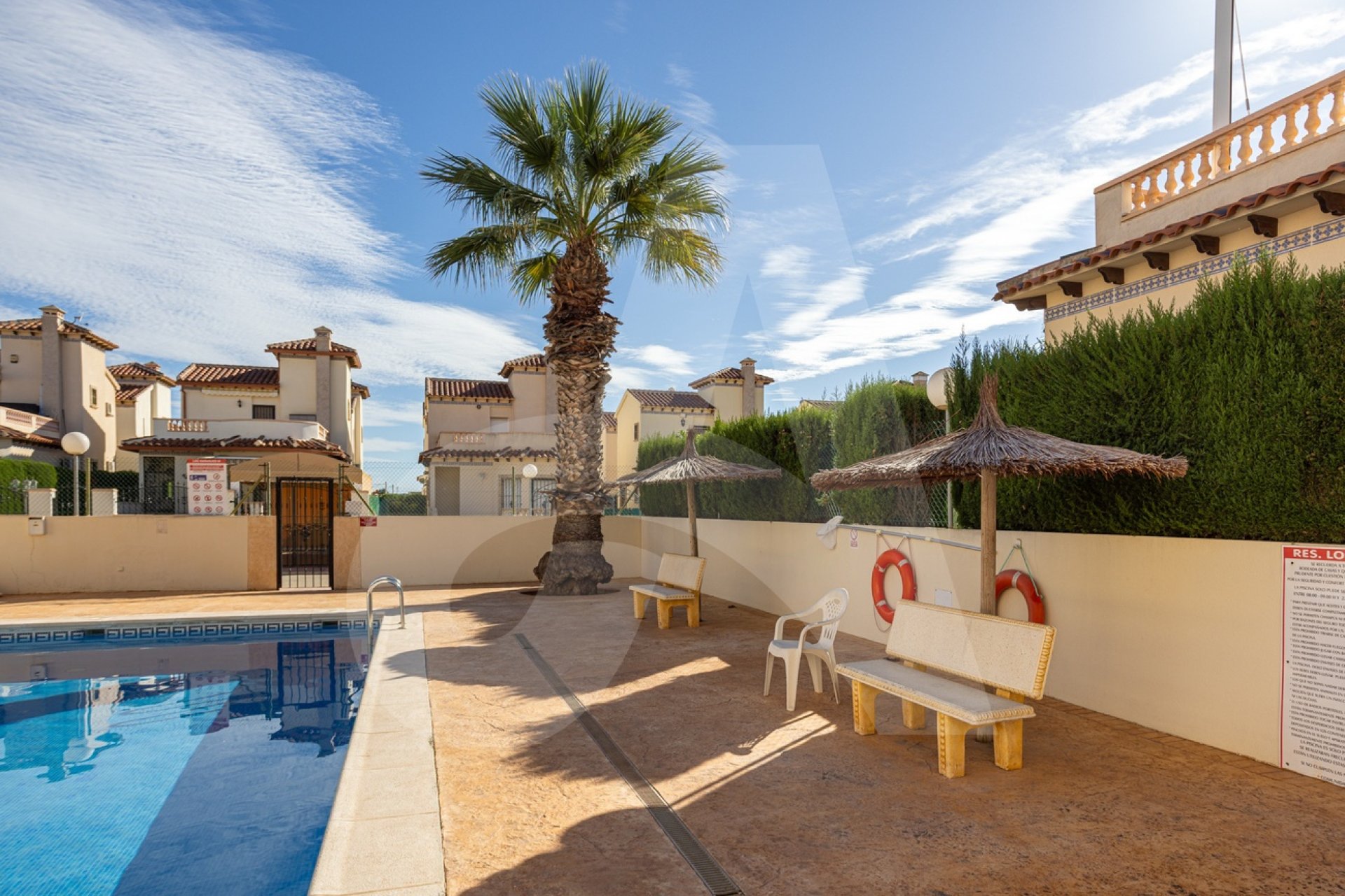 Reventa - Villa -
Guardamar del Segura - El Raso