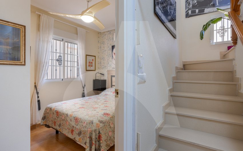 Reventa - Villa -
Guardamar del Segura - El Raso