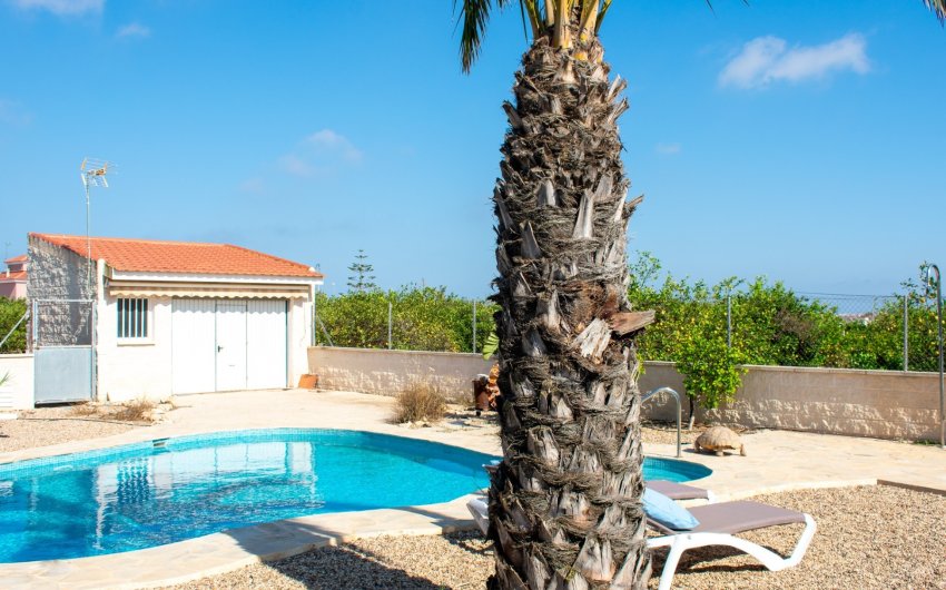 Reventa - Villa -
Guardamar del Segura - El Raso