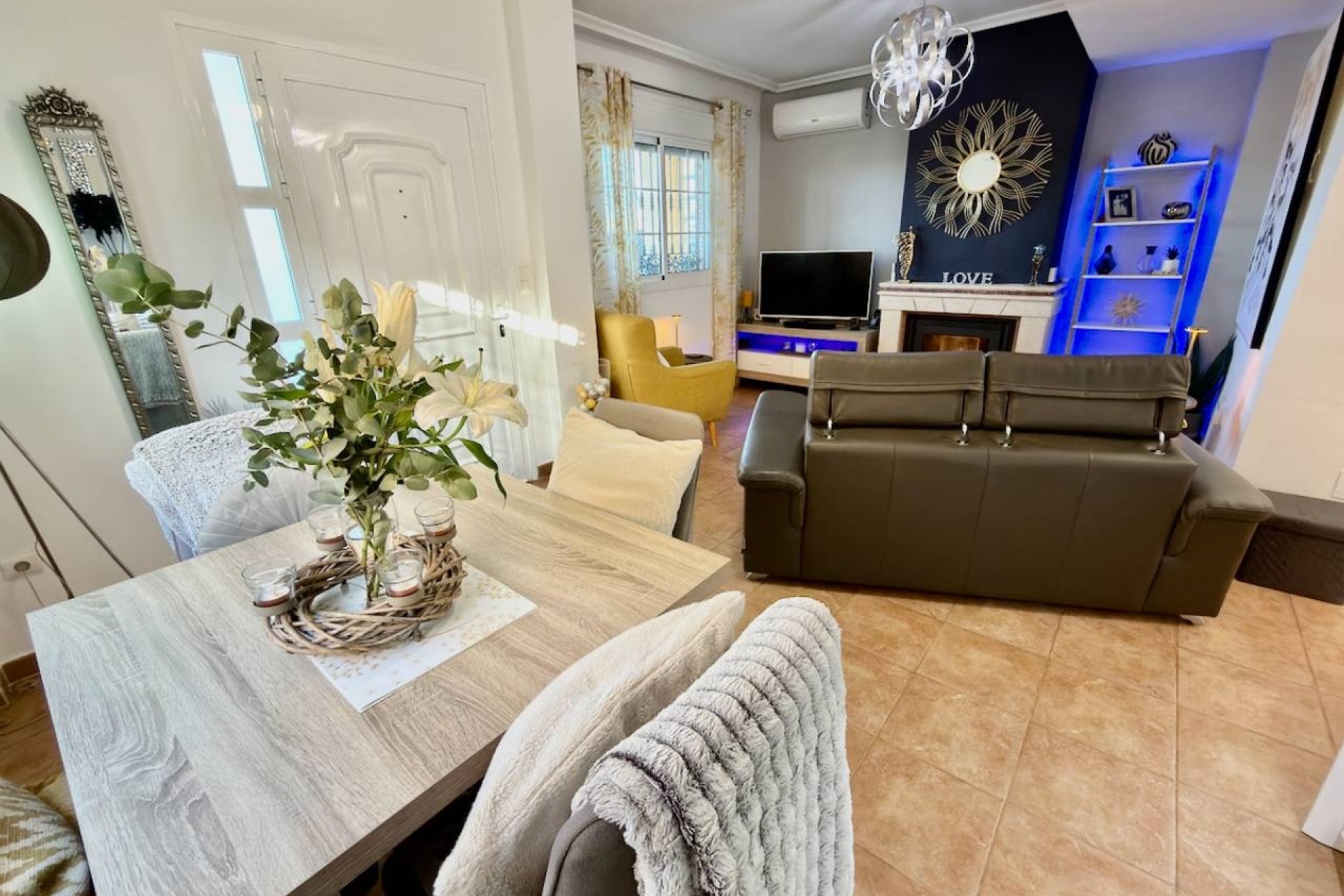 Reventa - Villa -
Guardamar del Segura - El Raso