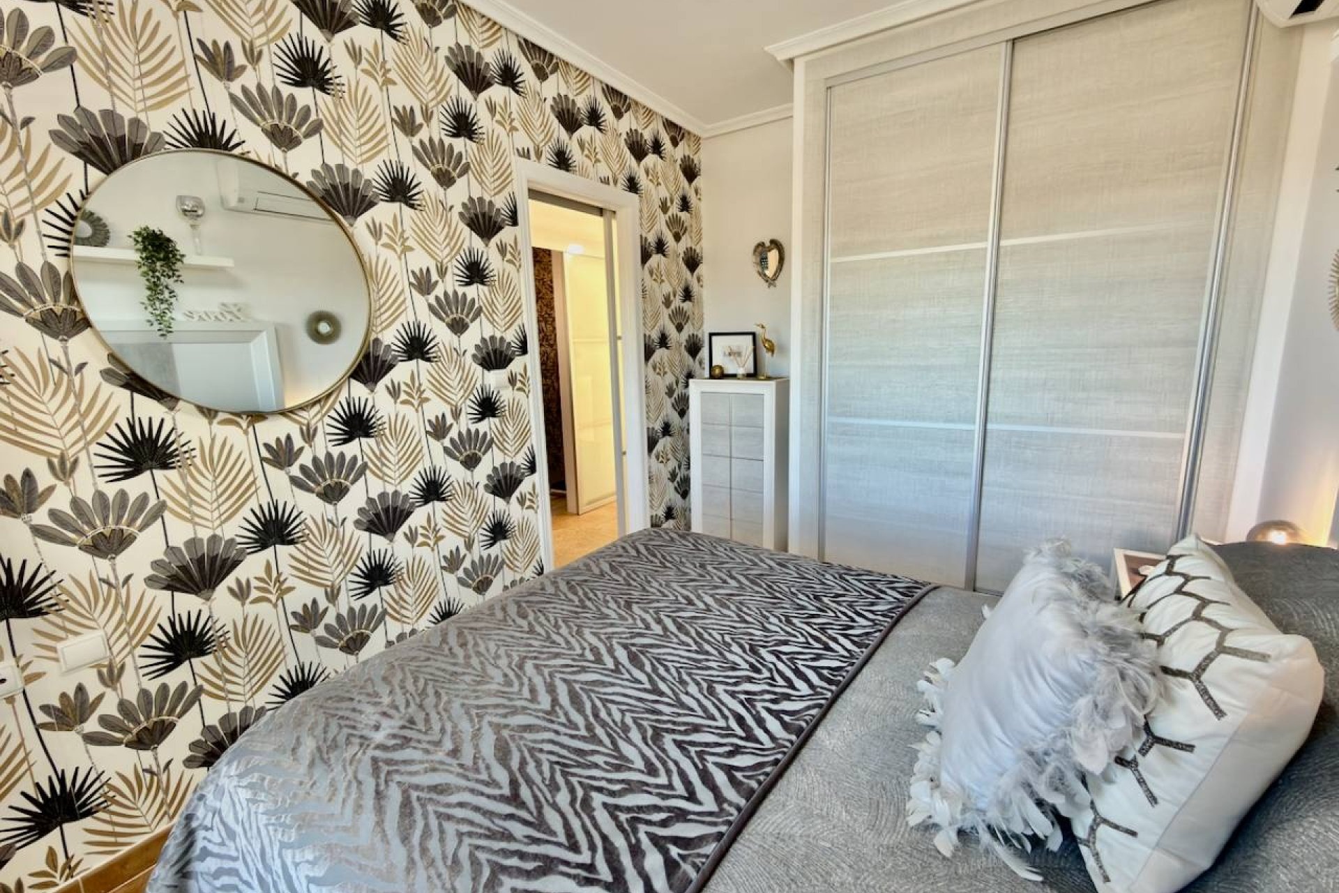 Reventa - Villa -
Guardamar del Segura - El Raso