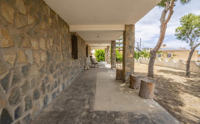 Reventa - Villa -
Isla Plana