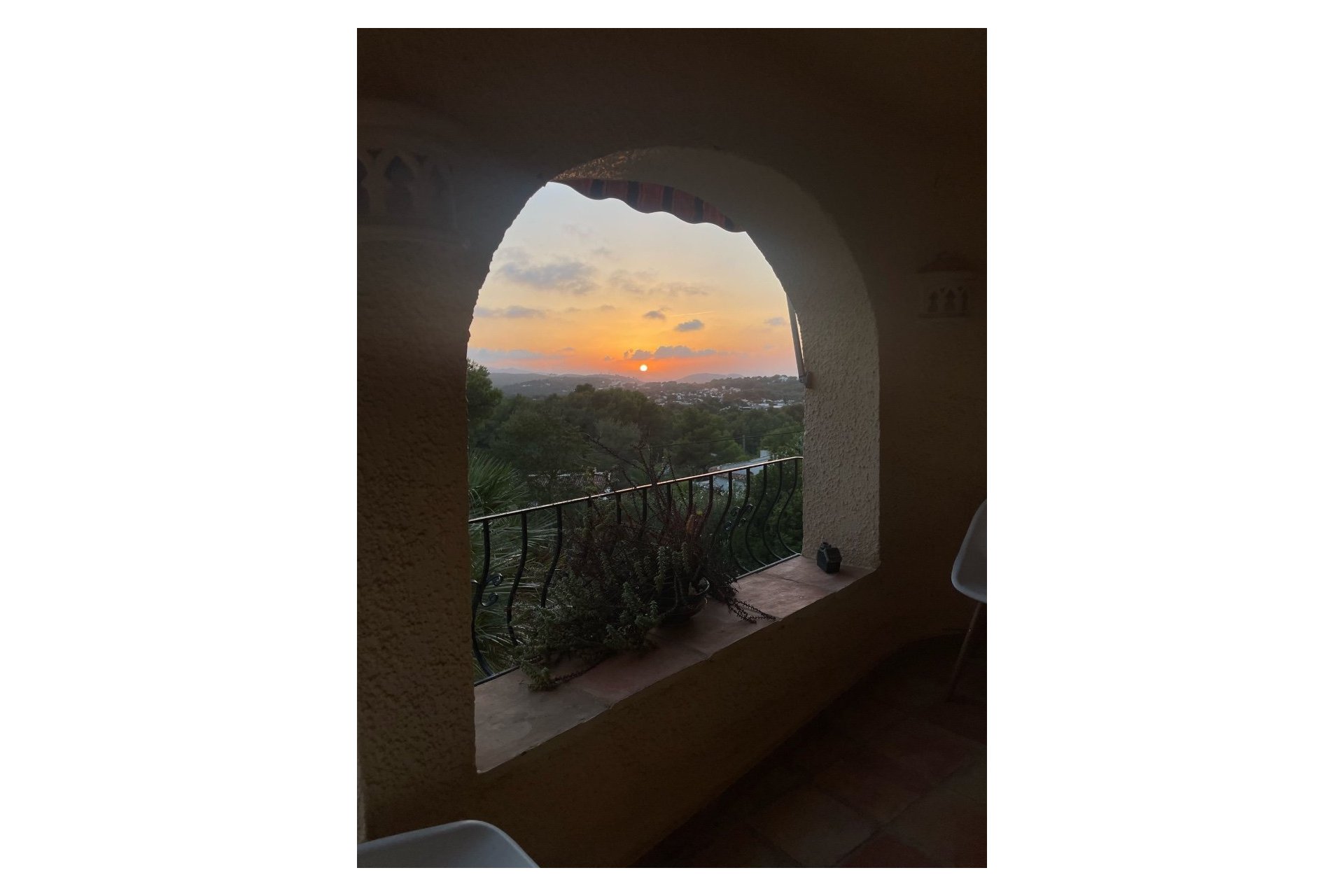 Reventa - Villa -
Jávea - Montgó