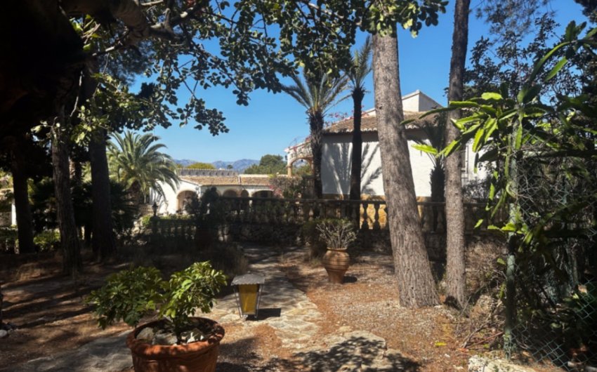 Reventa - Villa -
Jávea - Montgó