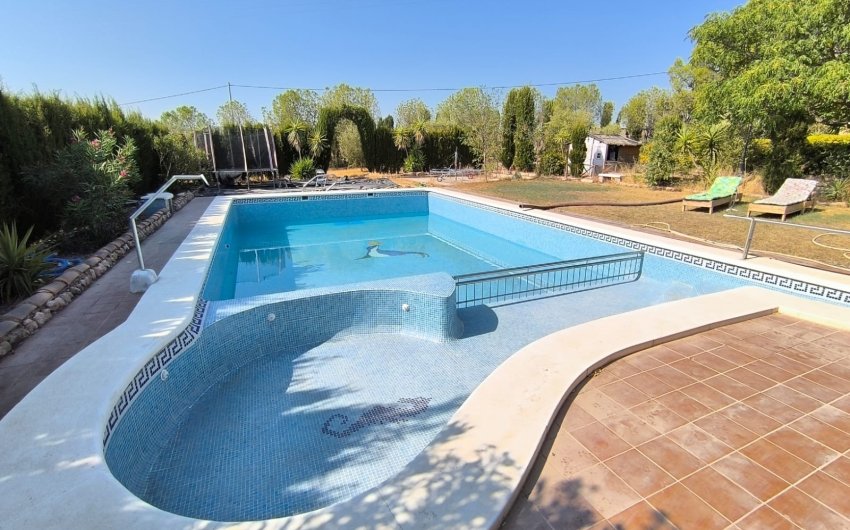 Reventa - Villa -
Jumilla - Inland