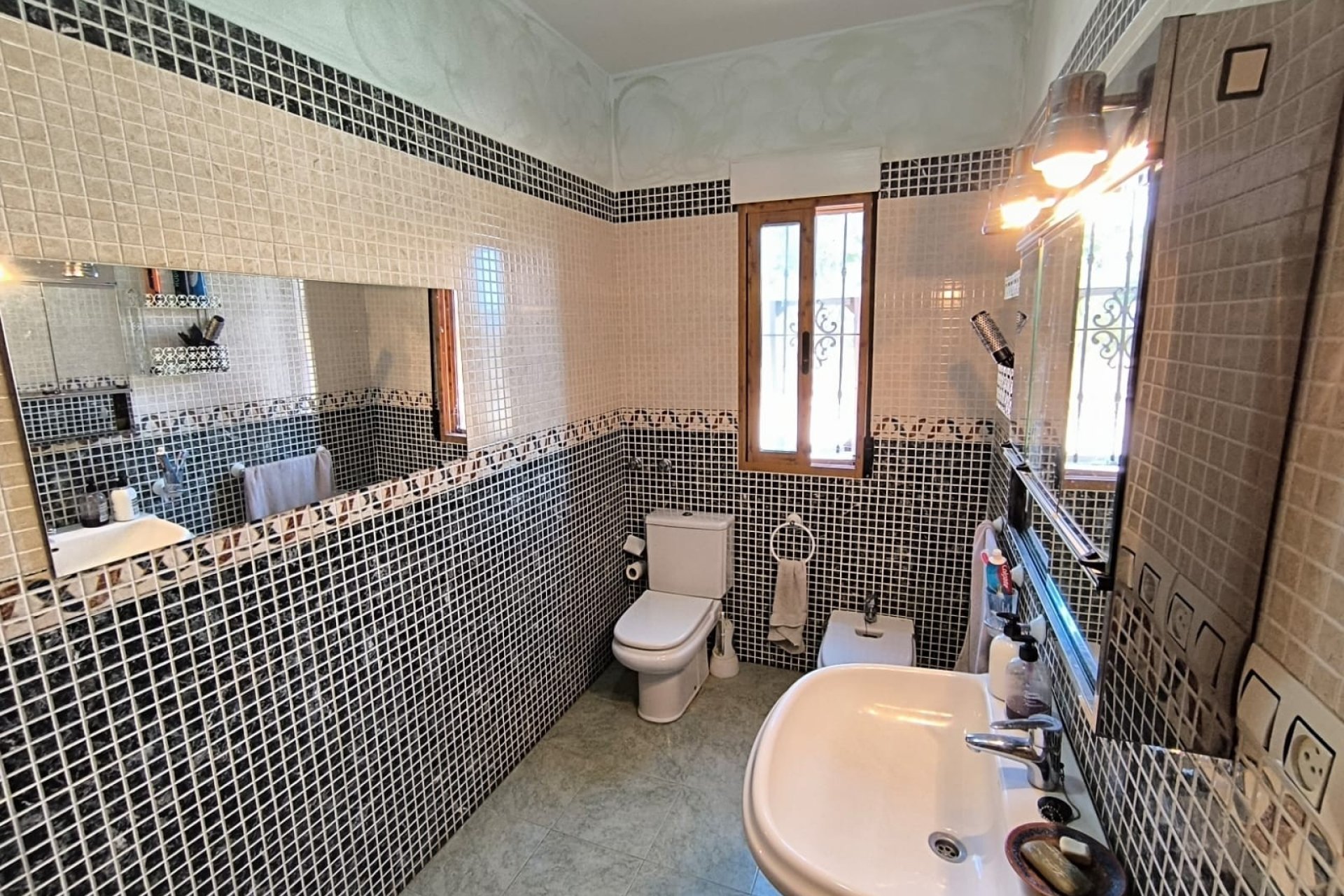 Reventa - Villa -
Jumilla - Inland