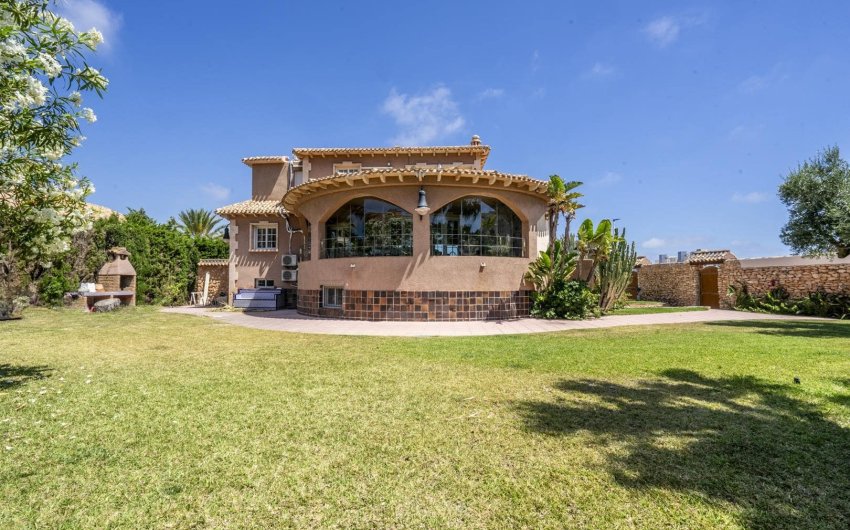 Reventa - Villa -
La Manga del Mar Menor - Costa Calida