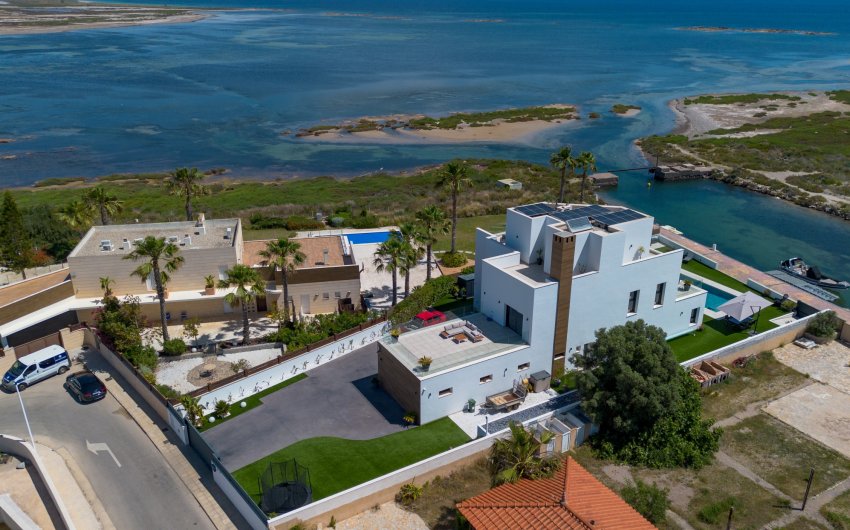 Reventa - Villa -
La Manga del Mar Menor - Costa Calida