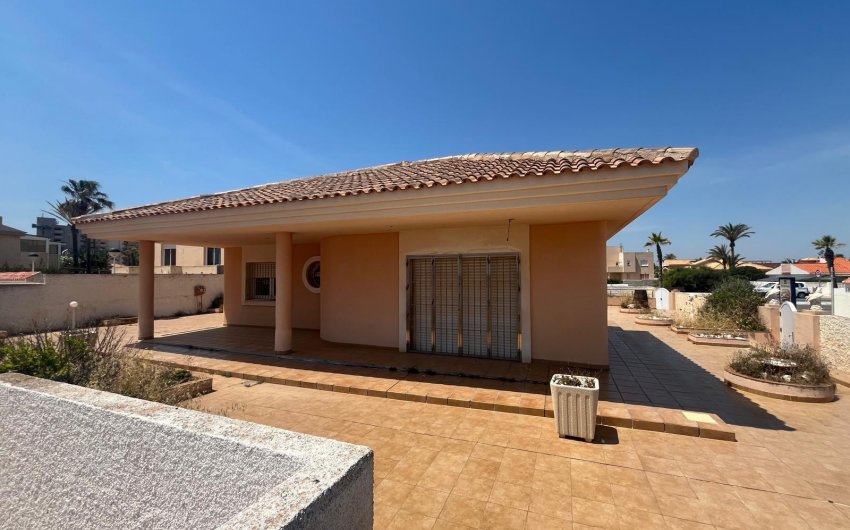 Reventa - Villa -
La Manga del Mar Menor - Playa Del Galán