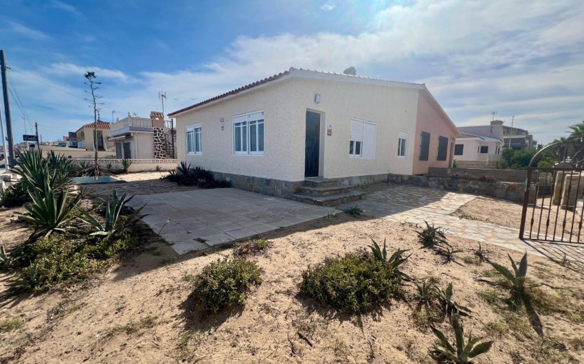 Reventa - Villa -
La Mata - Costa Blanca