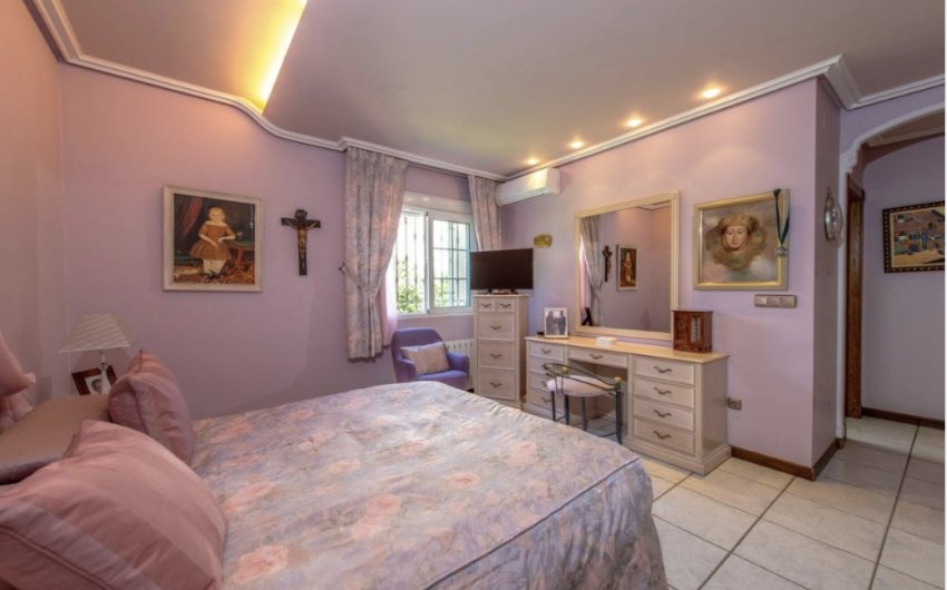 Reventa - Villa -
La Mata - Costa Blanca