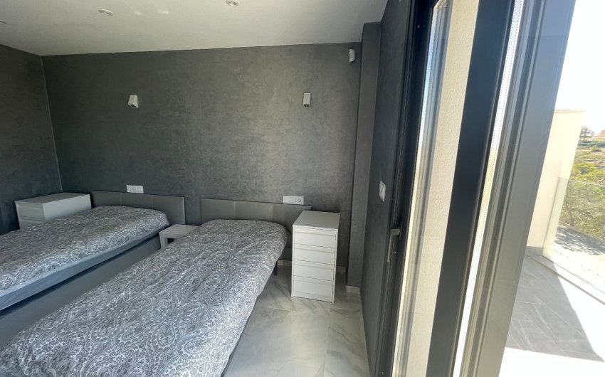 Reventa - Villa -
La Mata - Costa Blanca