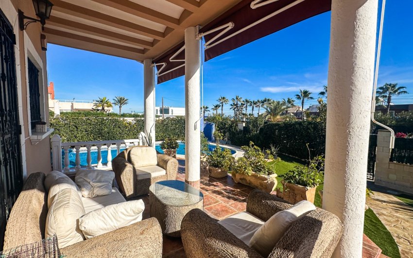 Reventa - Villa -
La Mata - Costa Blanca