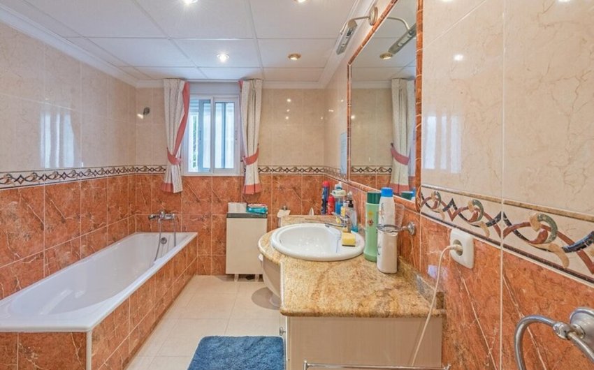 Reventa - Villa -
La Murada - Inland