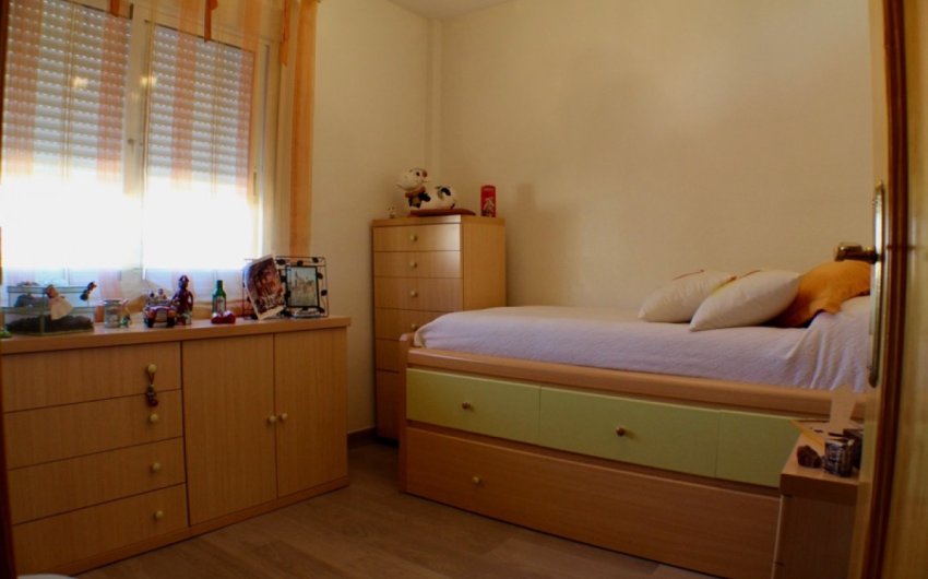 Reventa - Villa -
La Nucía - Urbanizaciones