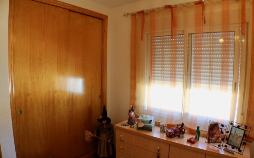 Reventa - Villa -
La Nucía - Urbanizaciones