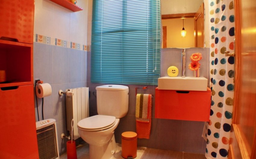 Reventa - Villa -
La Nucía - Urbanizaciones