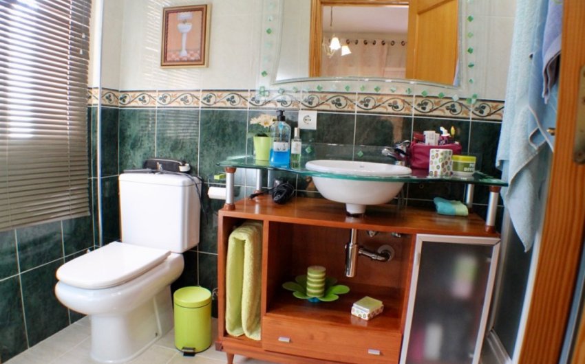 Reventa - Villa -
La Nucía - Urbanizaciones