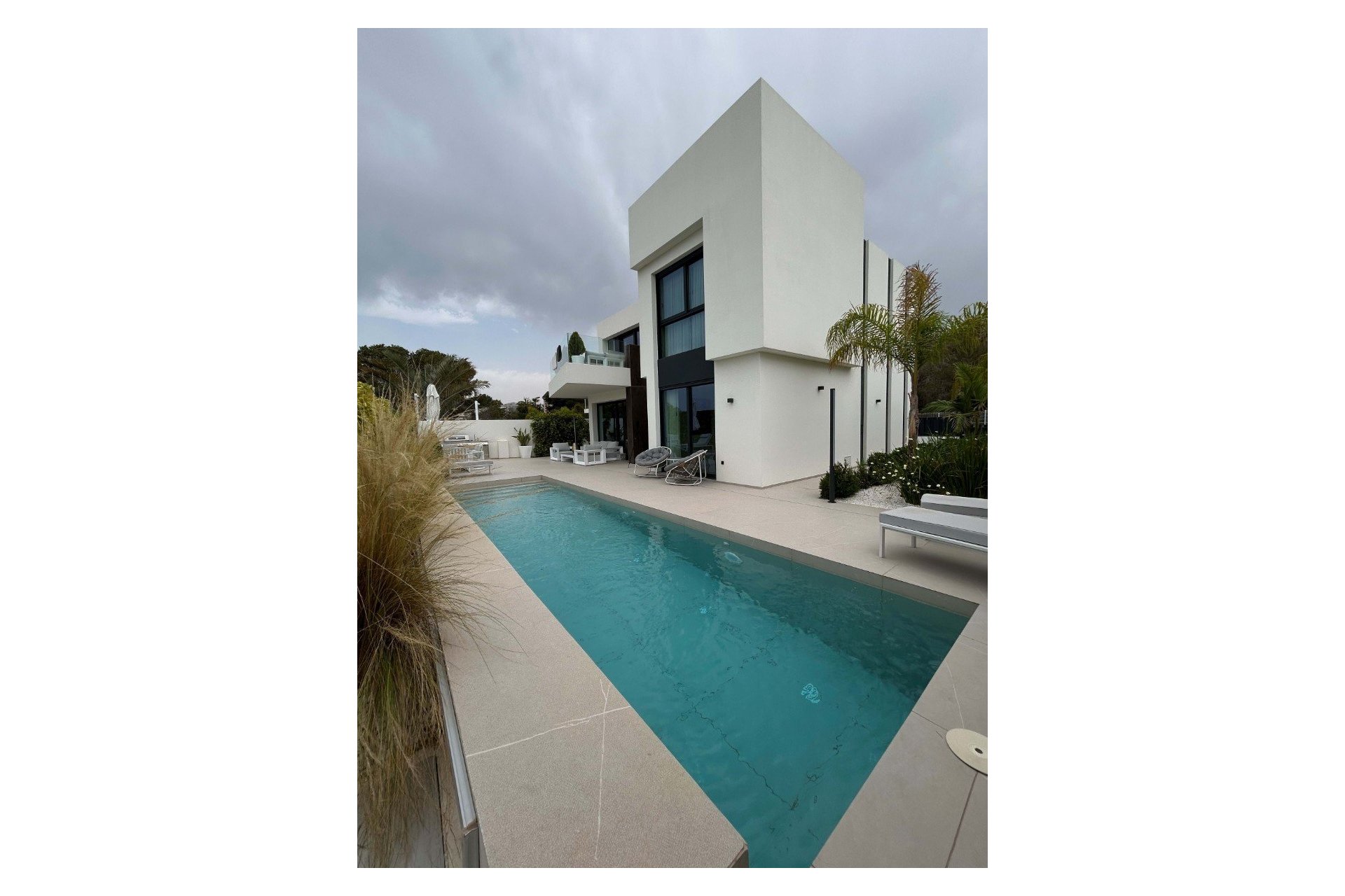 Reventa - Villa -
La Nucía