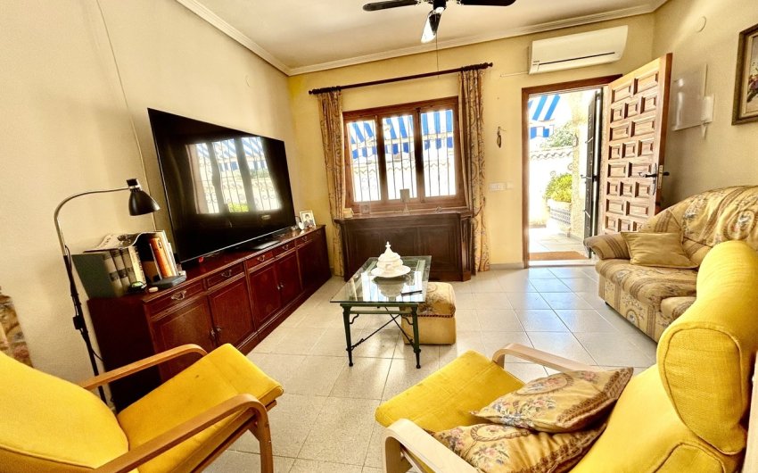 Reventa - Villa -
La Zenia - Costa Blanca