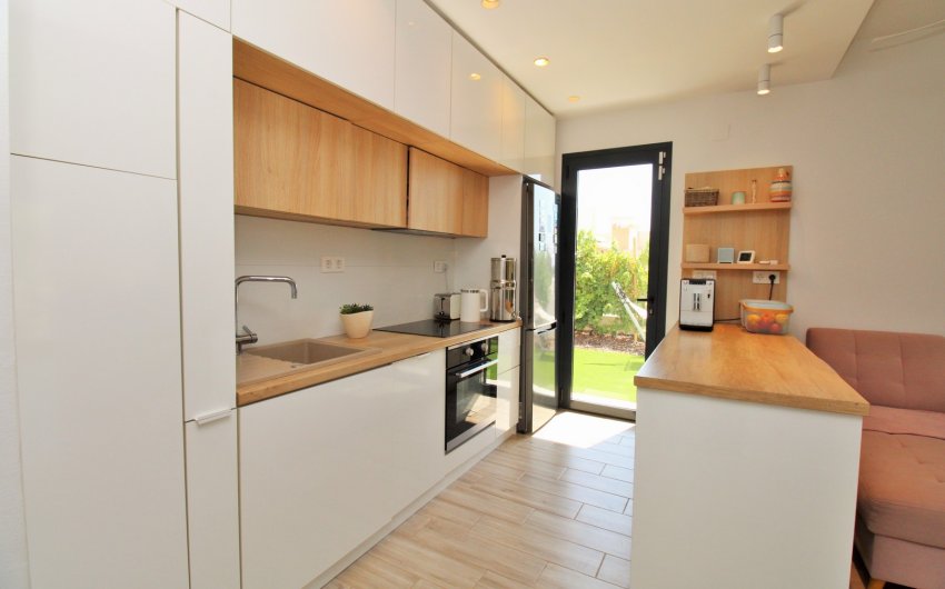 Reventa - Villa -
La Zenia