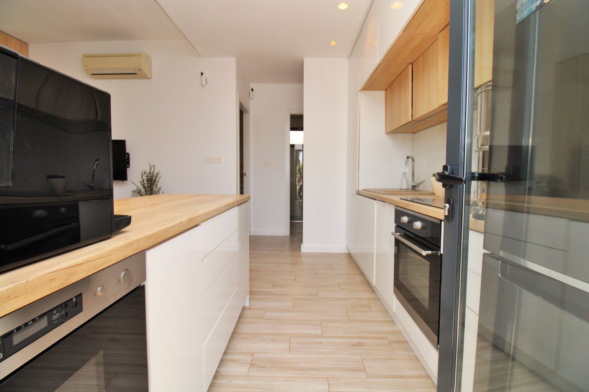 Reventa - Villa -
La Zenia