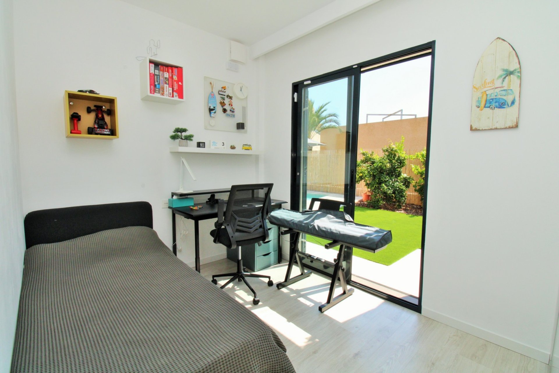 Reventa - Villa -
La Zenia