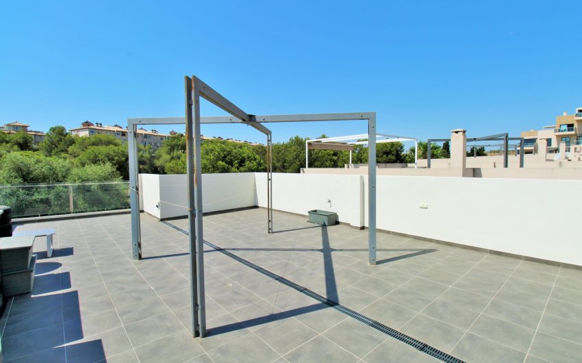 Reventa - Villa -
La Zenia