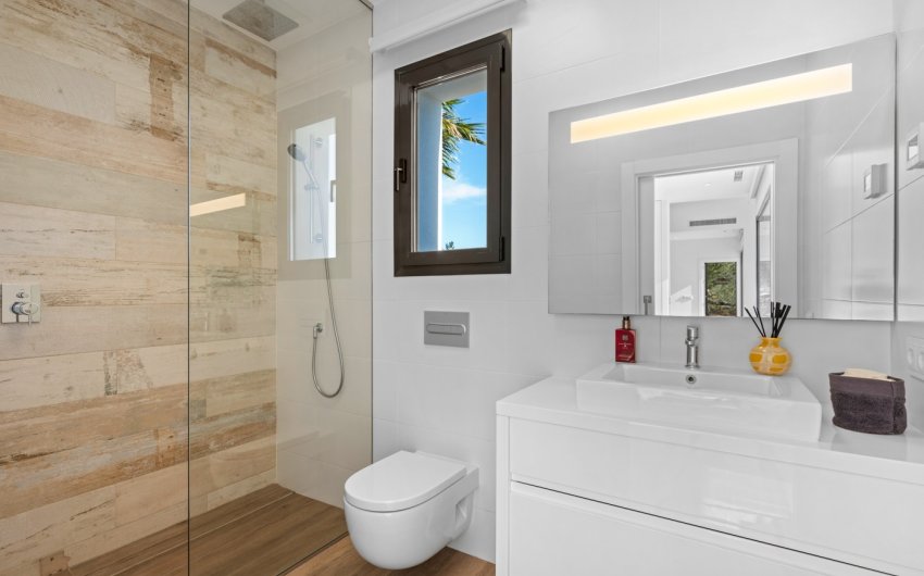 Reventa - Villa -
Las Colinas Golf Resort - Las Colinas golf