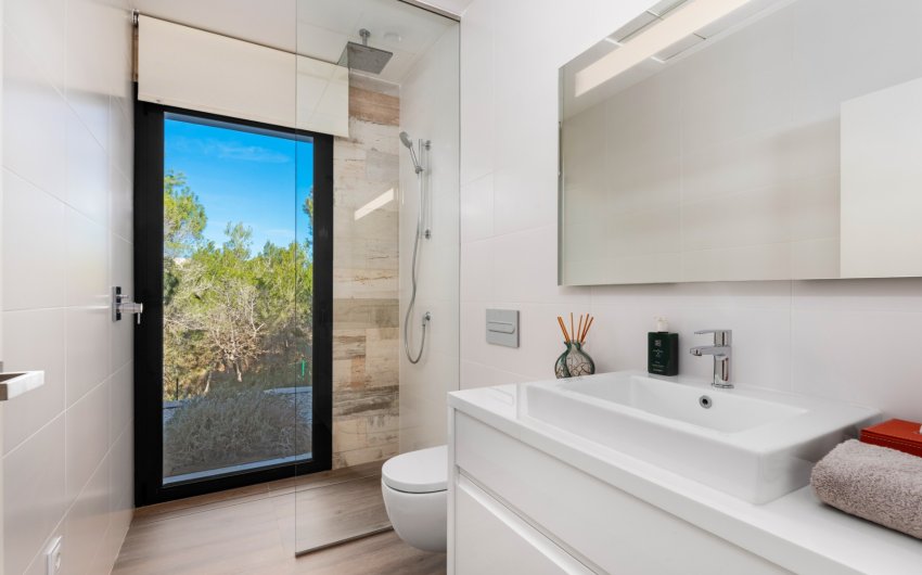 Reventa - Villa -
Las Colinas Golf Resort - Las Colinas golf