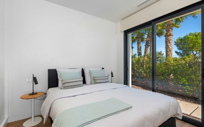 Reventa - Villa -
Las Colinas Golf Resort - Las Colinas golf